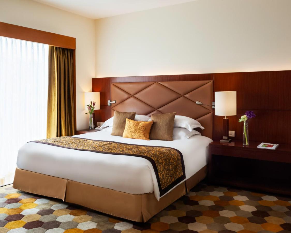 Executive Room King Bed