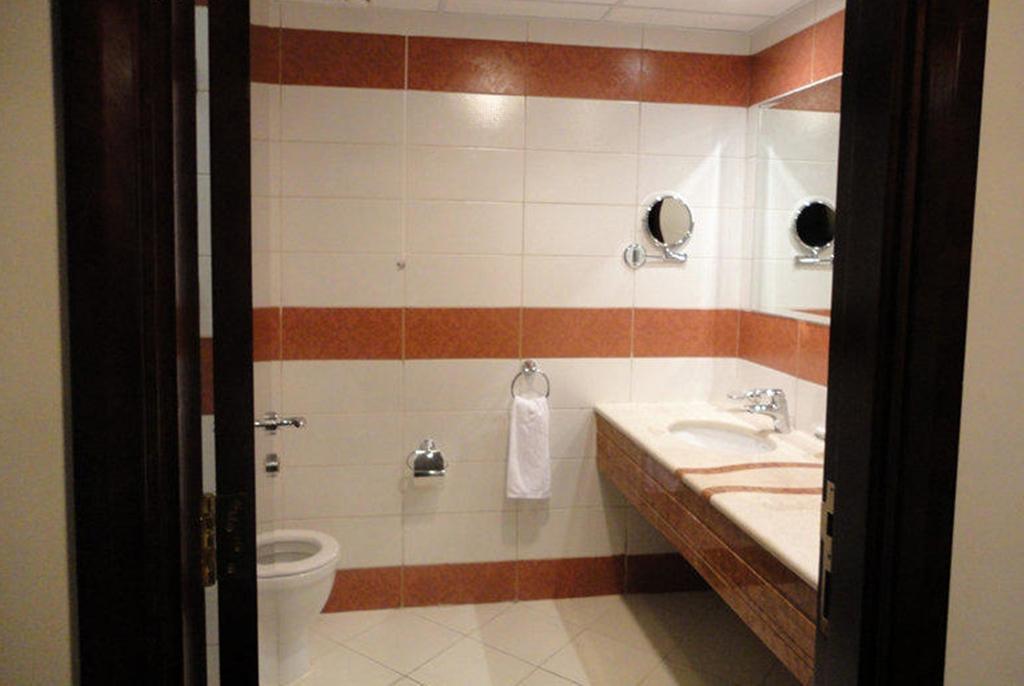 Superior Dreibettzimmer mit Stadtblick