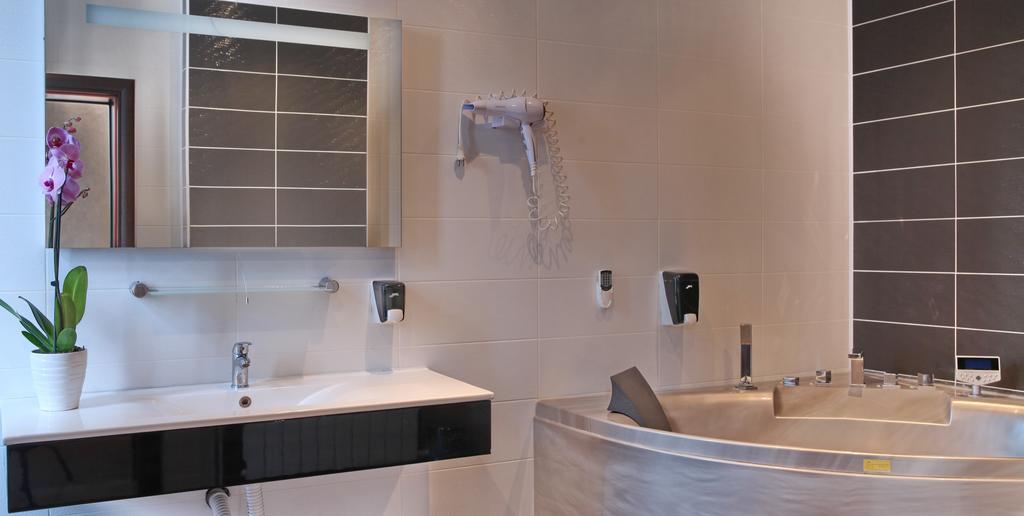 Angebot - Suite mit Whirlpool