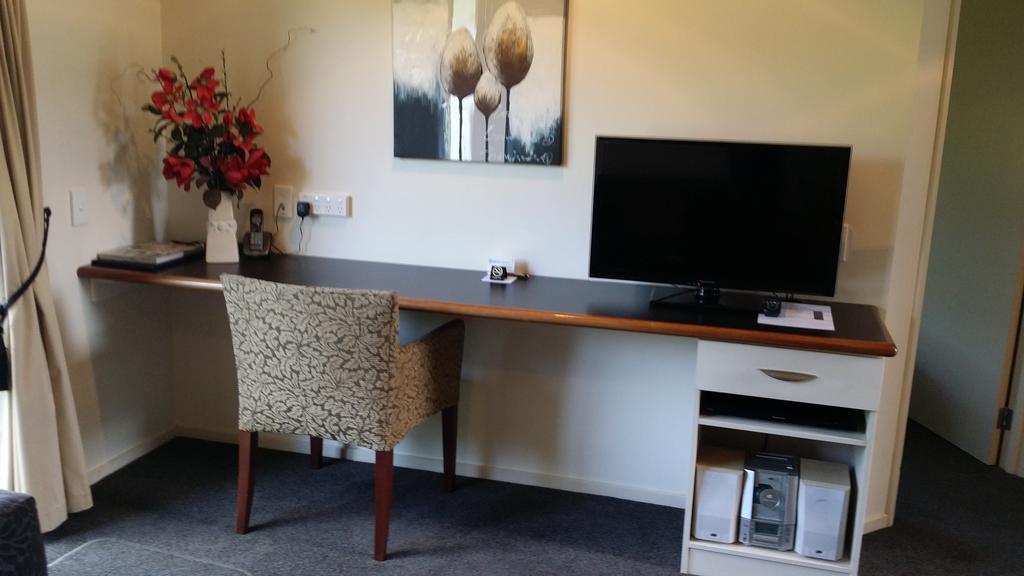 Standard One-Bedroom Apartment,1682934304:JPEG