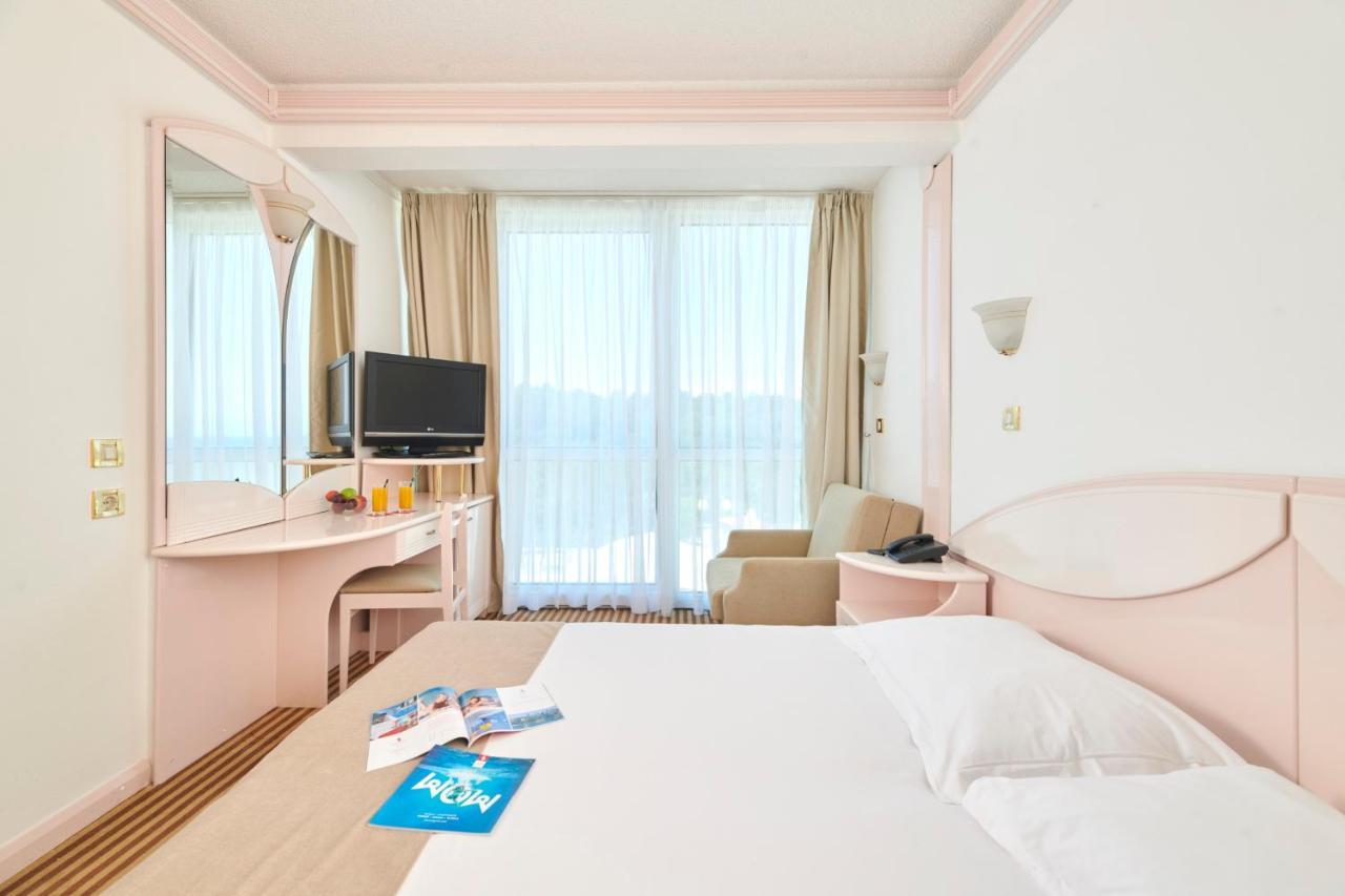 Classic Room - Sea Side,1128739359:JPEG