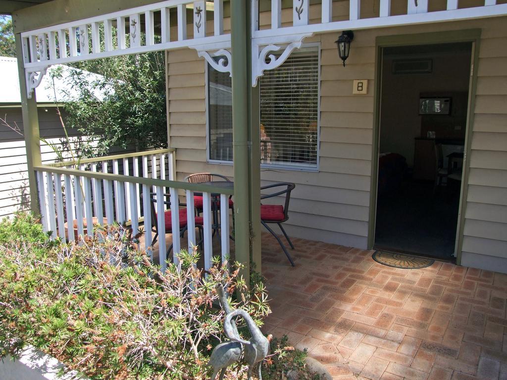 Triple Room with Courtyard View