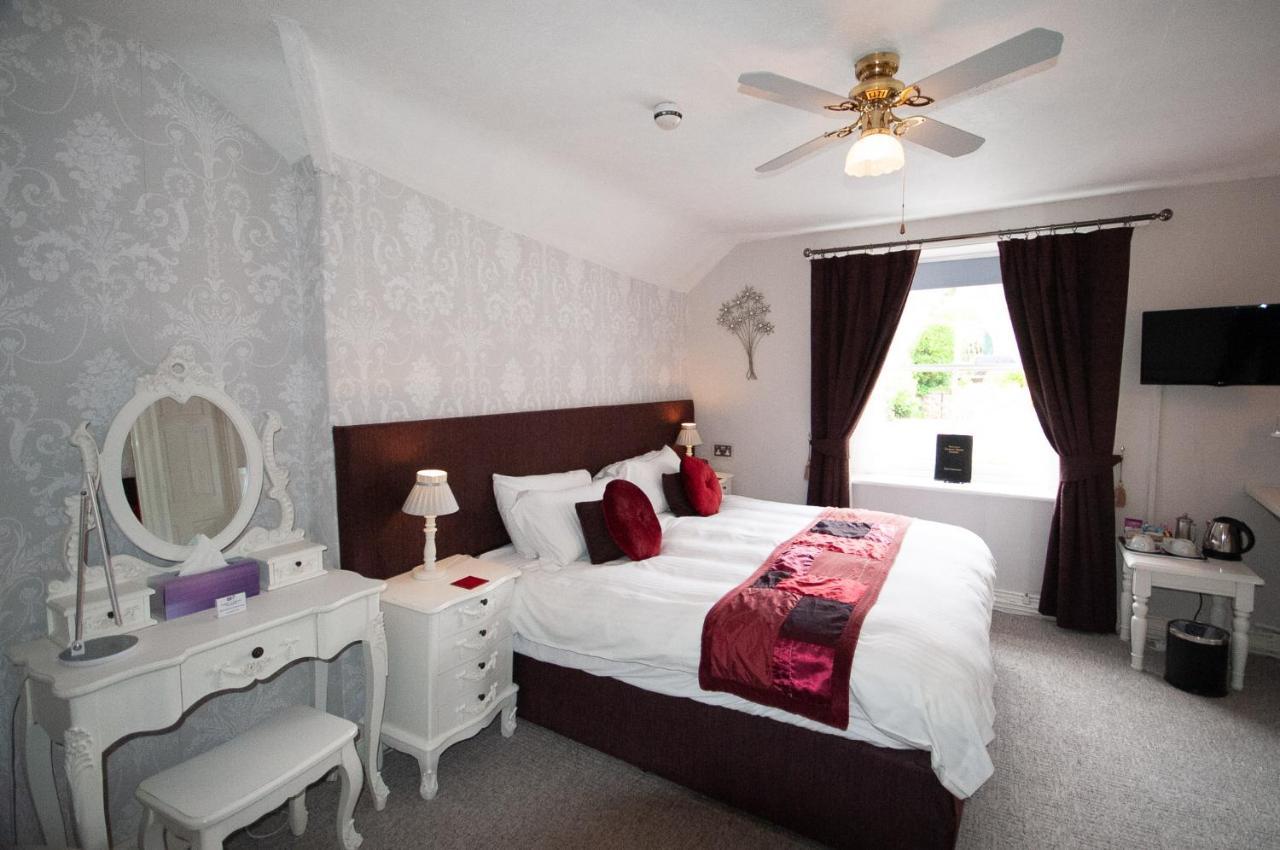 Superior King or Twin Room