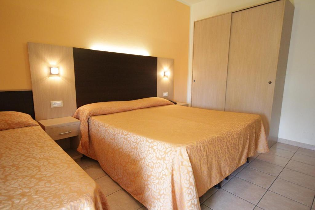 Dreibettzimmer