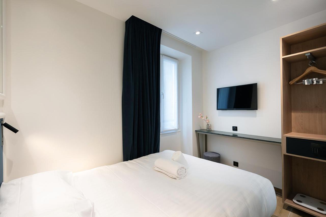 Double Room Courtyard View
