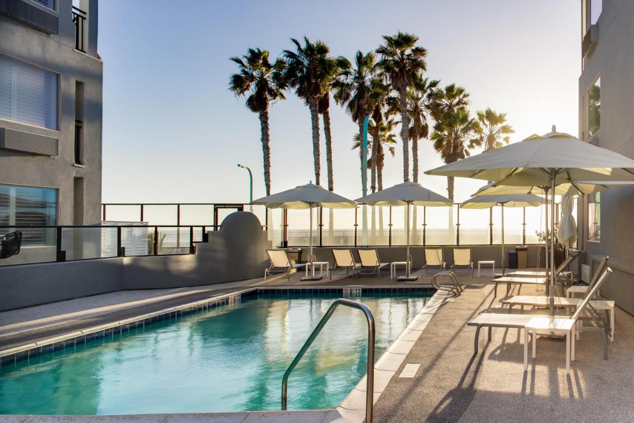 Standard Room Ocean Front