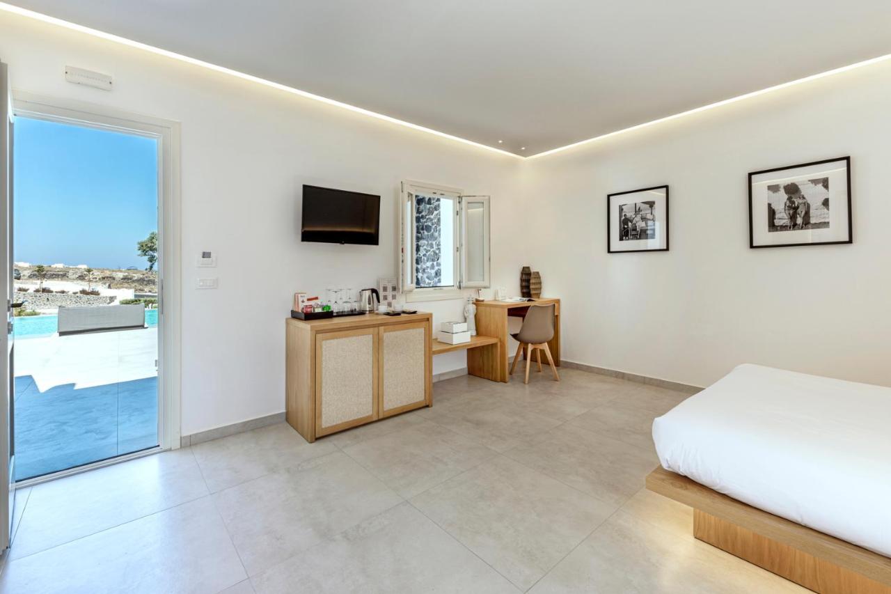Aqua Pool Suite