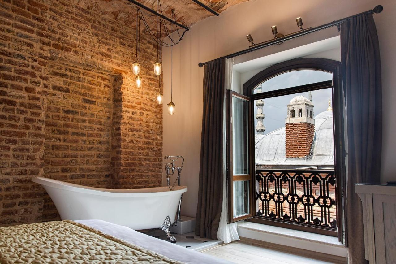 Junior Suite with Bathtub,1130863899:JPEG