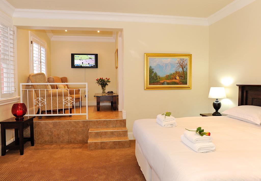 Double or Twin Room with Bathroom