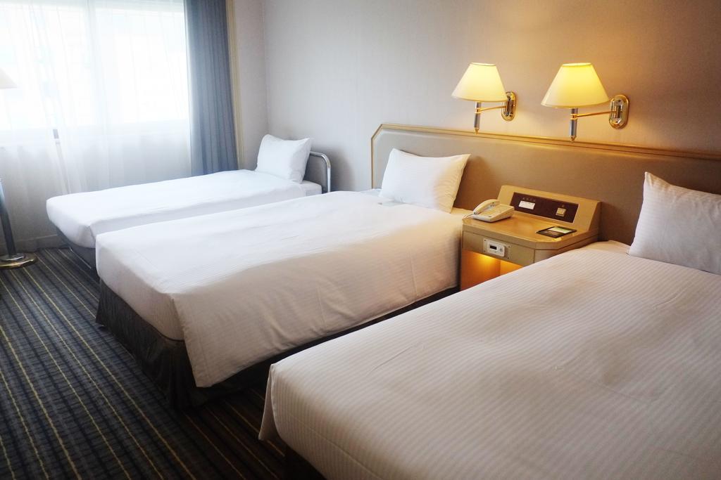 Twin Room with Extra Bed