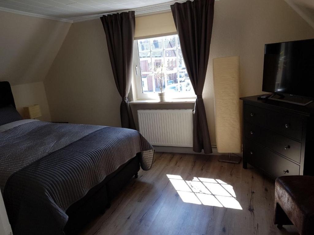 Doppelzimmer mit eigenem externen Bad