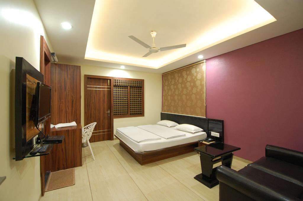 Deluxe Double Room without Air Conditioning