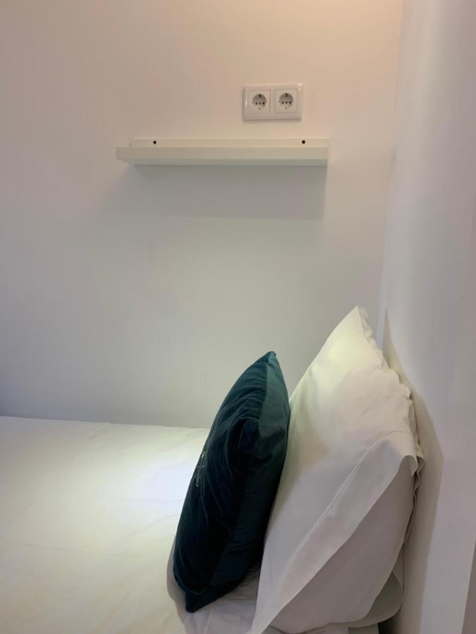 Single Room with Private Bathroom