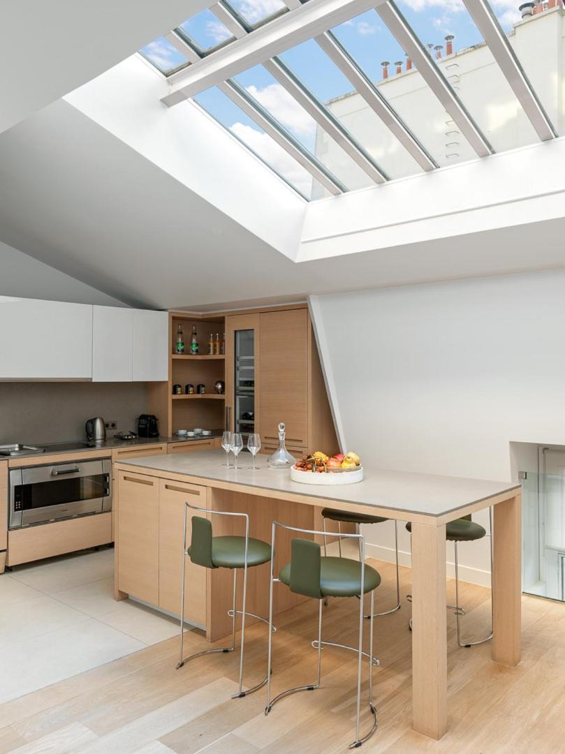 Three-Bedroom Deluxe Apartment