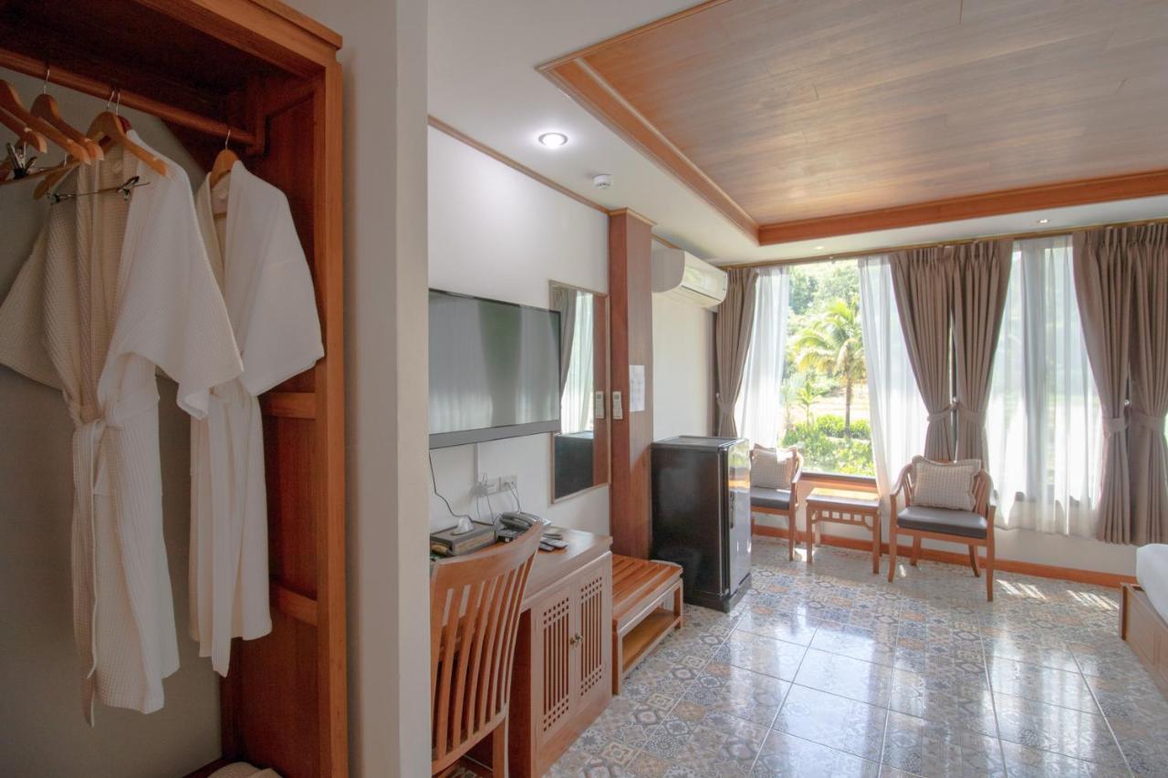 Deluxe Double Room with Bath