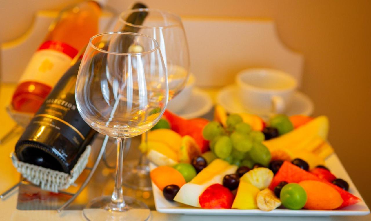 Standard Double or Twin Room,1136301727:JPEG