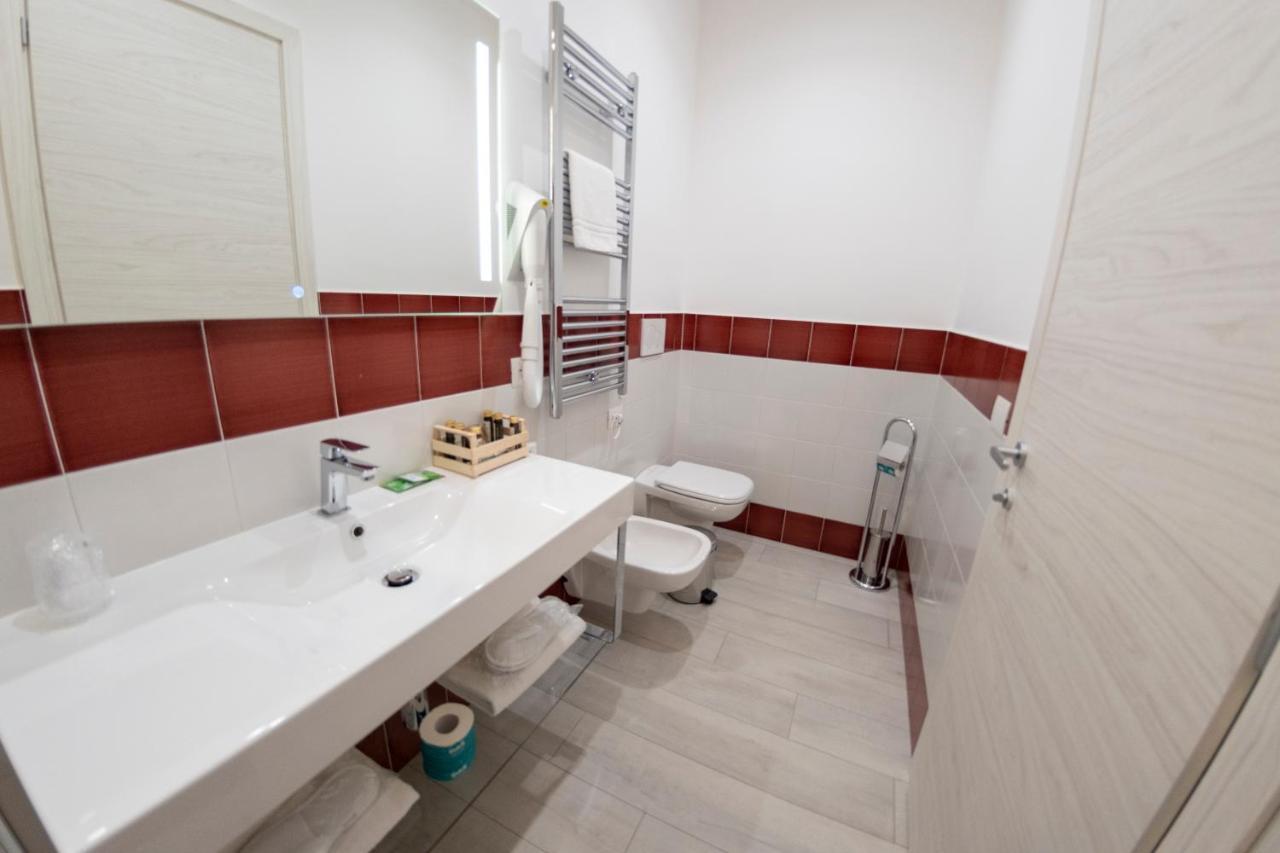 Double Room Balcony,1134944701:JPEG