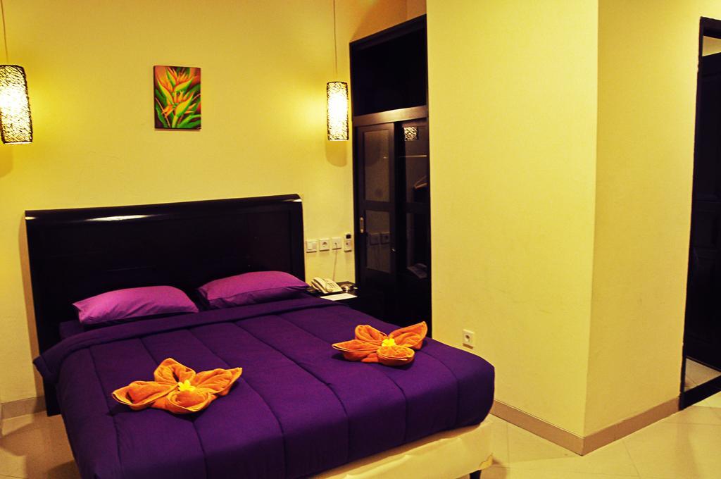 Standard Double Room,113540354:JPEG