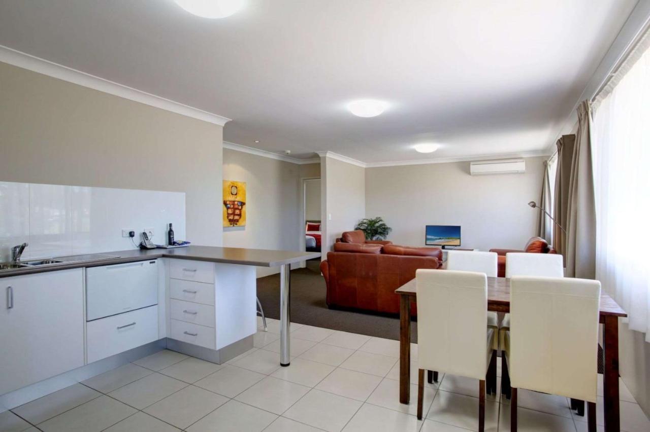 Two-Bedroom Apartment,1137380536:JPEG