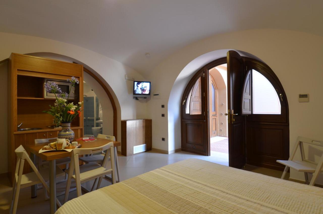 Chambre Familiale avec Kitchenette - Annexe