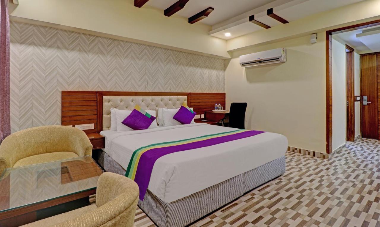 Standard Room with Forest View