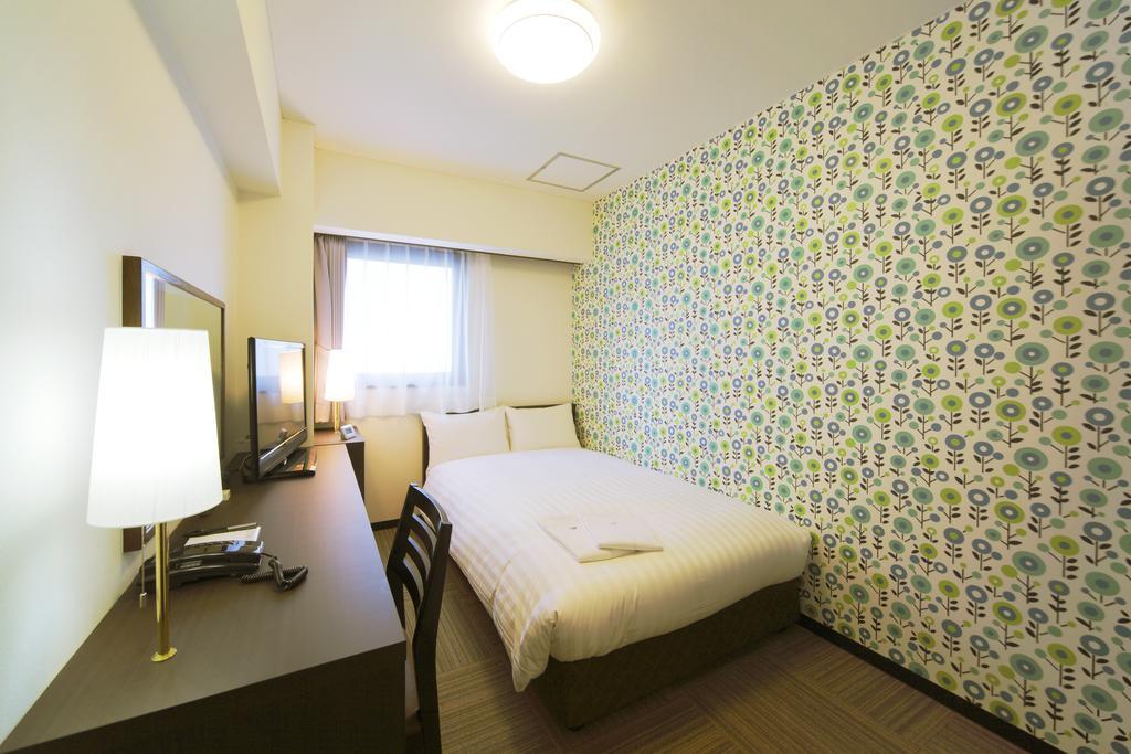Small Double Room - Non-Smoking