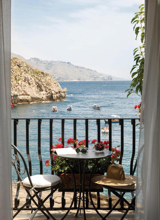 Premium Junior Suite with Sea View and Balcony