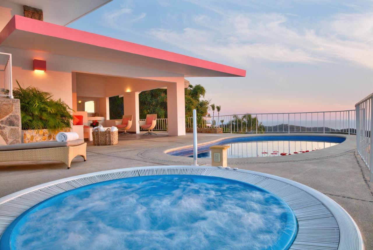 Master Suite Hot Tub