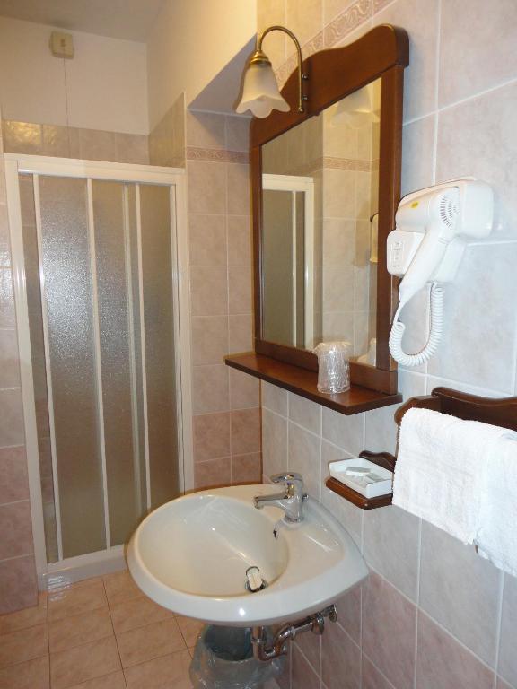 Chambre Double ou Lits Jumeaux