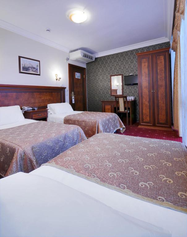 Triple Room,11479917:JPEG