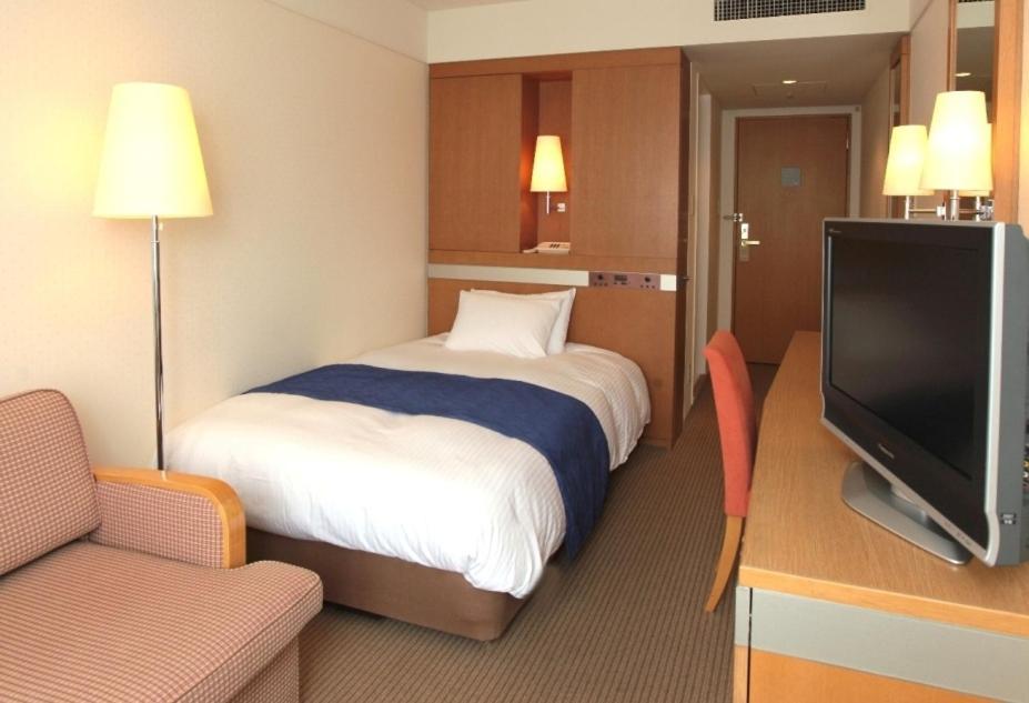 Single Room - Non-Smoking