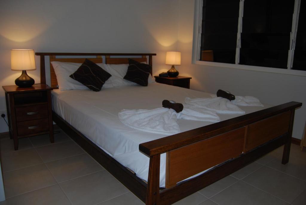 Budget Two-Bedroom Apartment,11491617:JPEG