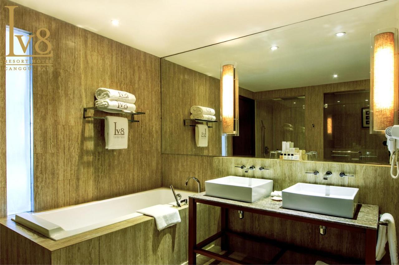 One-Bedroom Suite with Ocean View and Wellness Activity