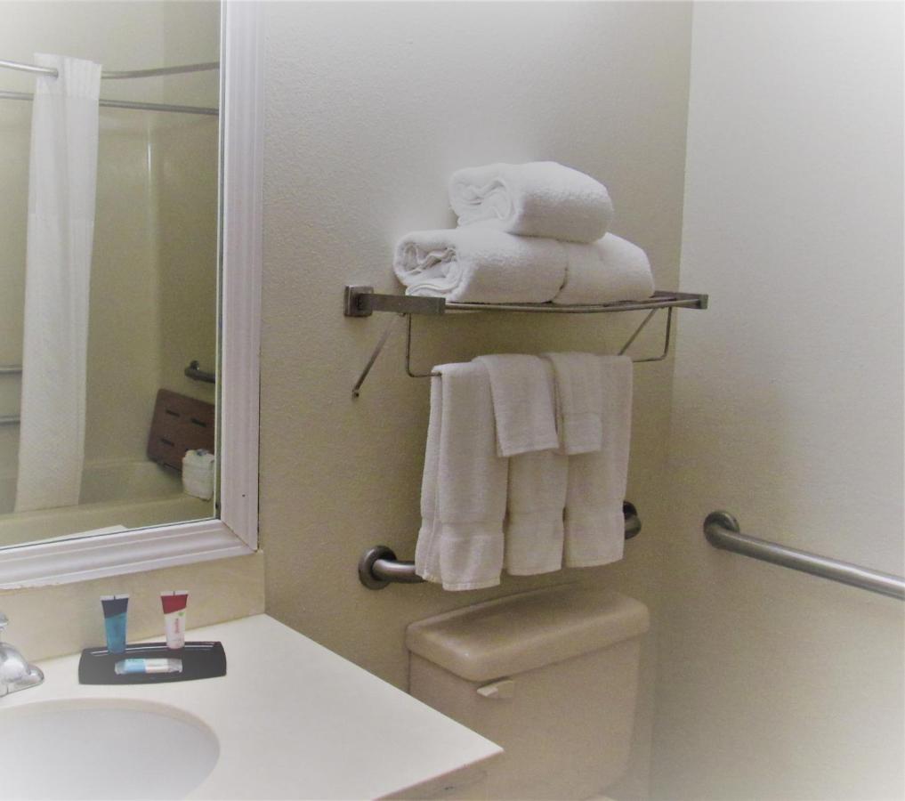 Single Room - Disability Access