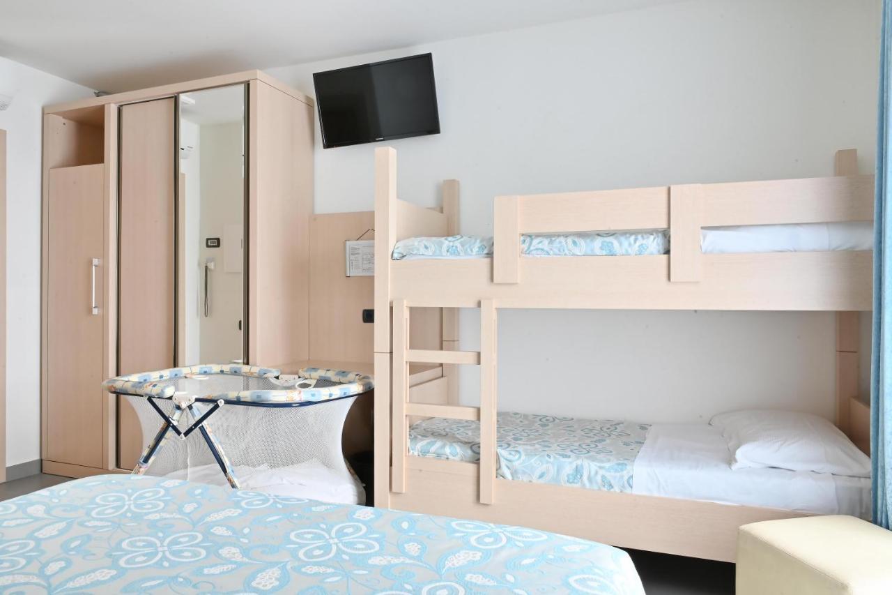 Chambre Quadruple avec Balcon