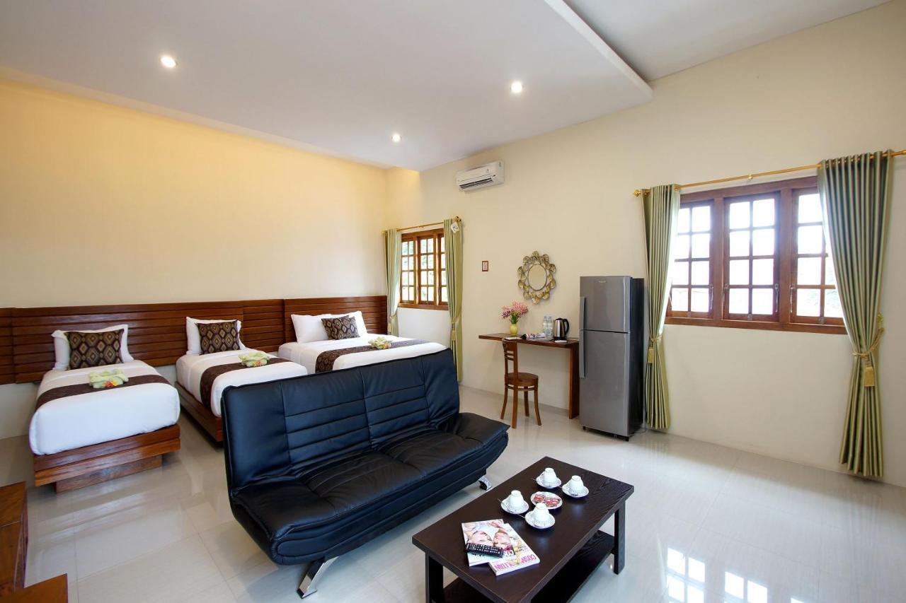 Family Room,1142597800:JPEG