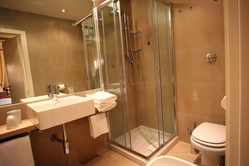 Standard Double or Twin Room with Sea View