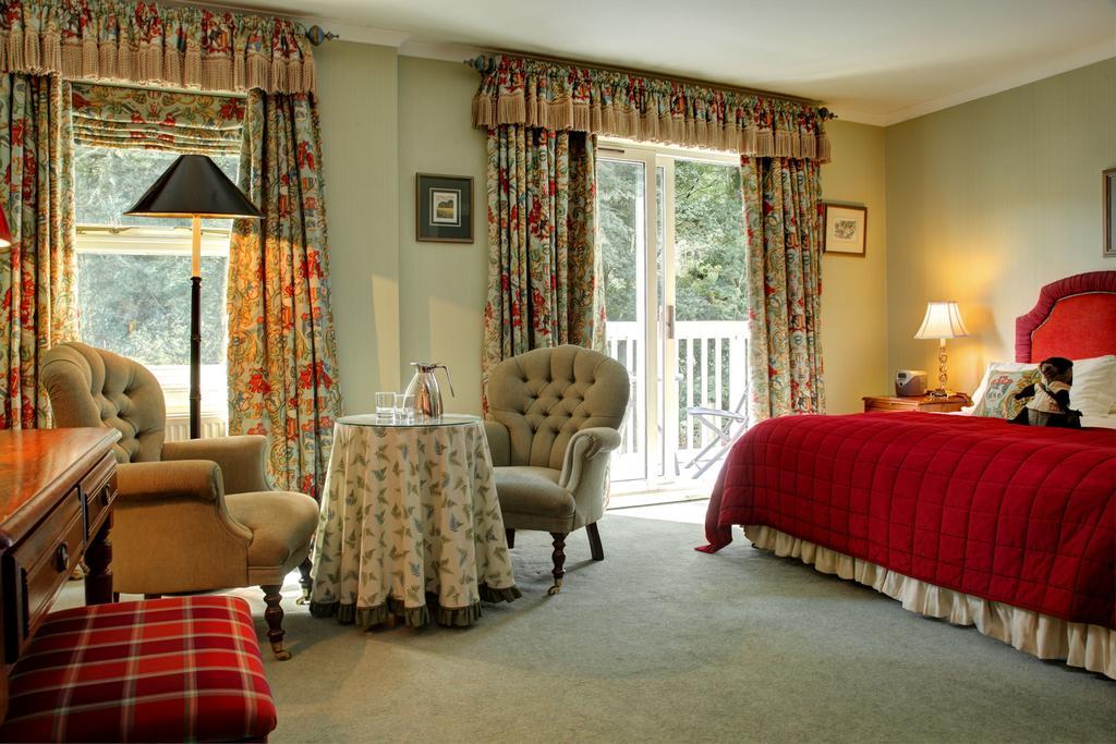 Superior Room with Loch View