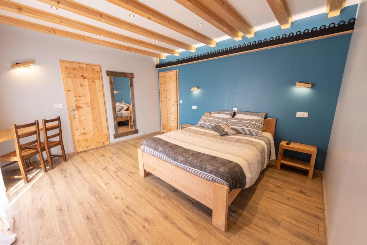 Chambre Double ou Lits Jumeaux