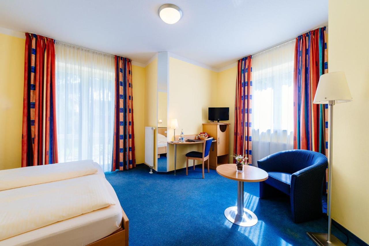 Double Room,1143478549:JPEG