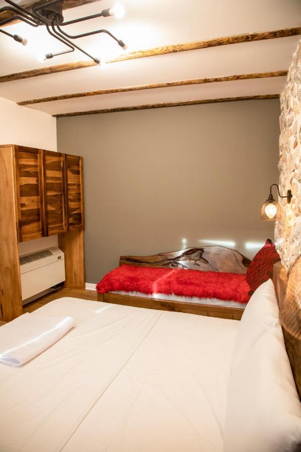 Dreibettzimmer