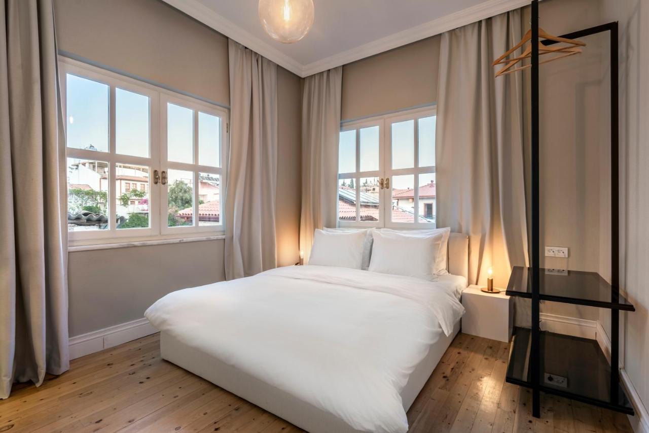 Deluxe Room,1503580720:JPEG