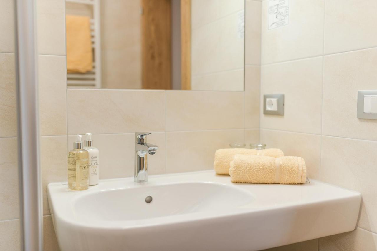 Doppelzimmer mit Balkon