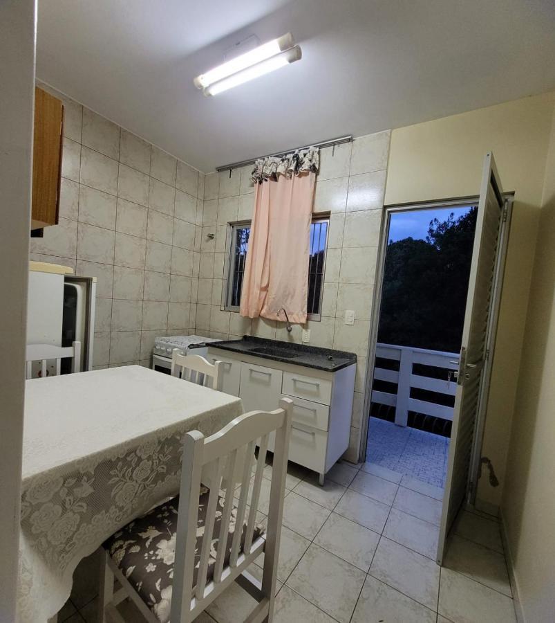 Quarto Quádruplo com Varanda