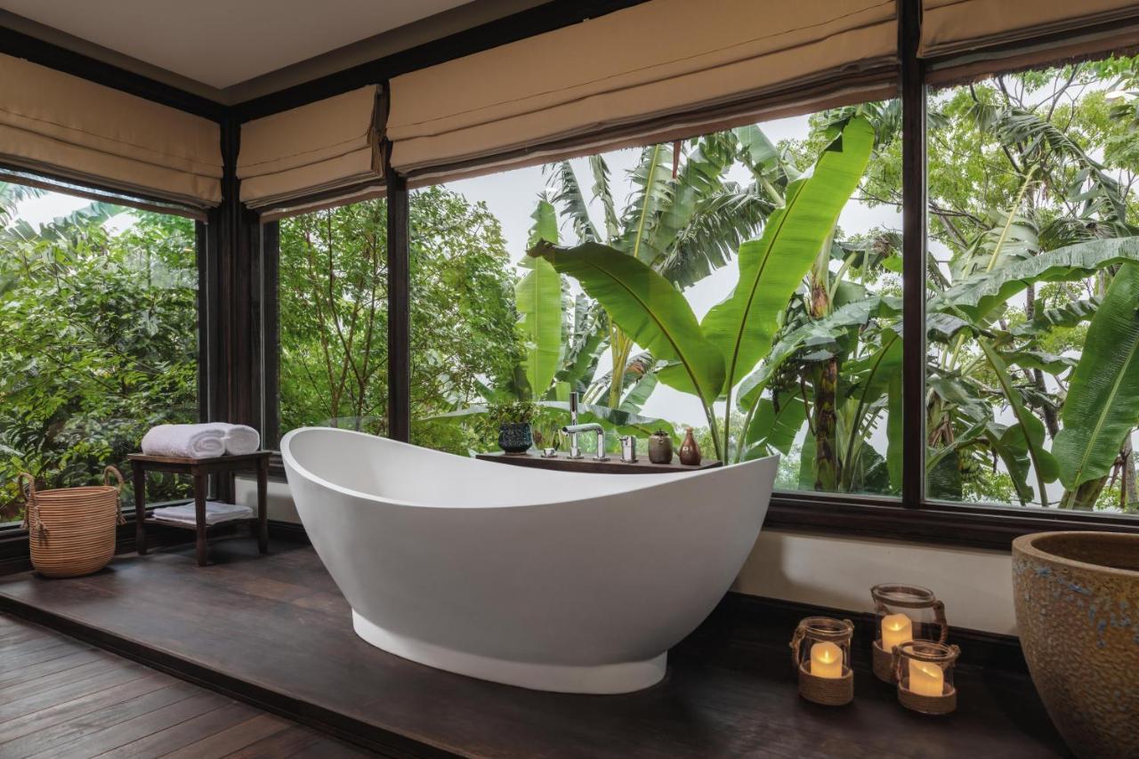 King Suite with Balcony