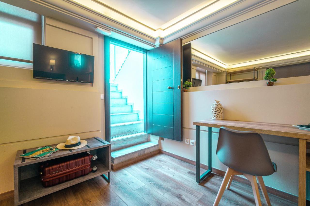 Double Room Semi-basement