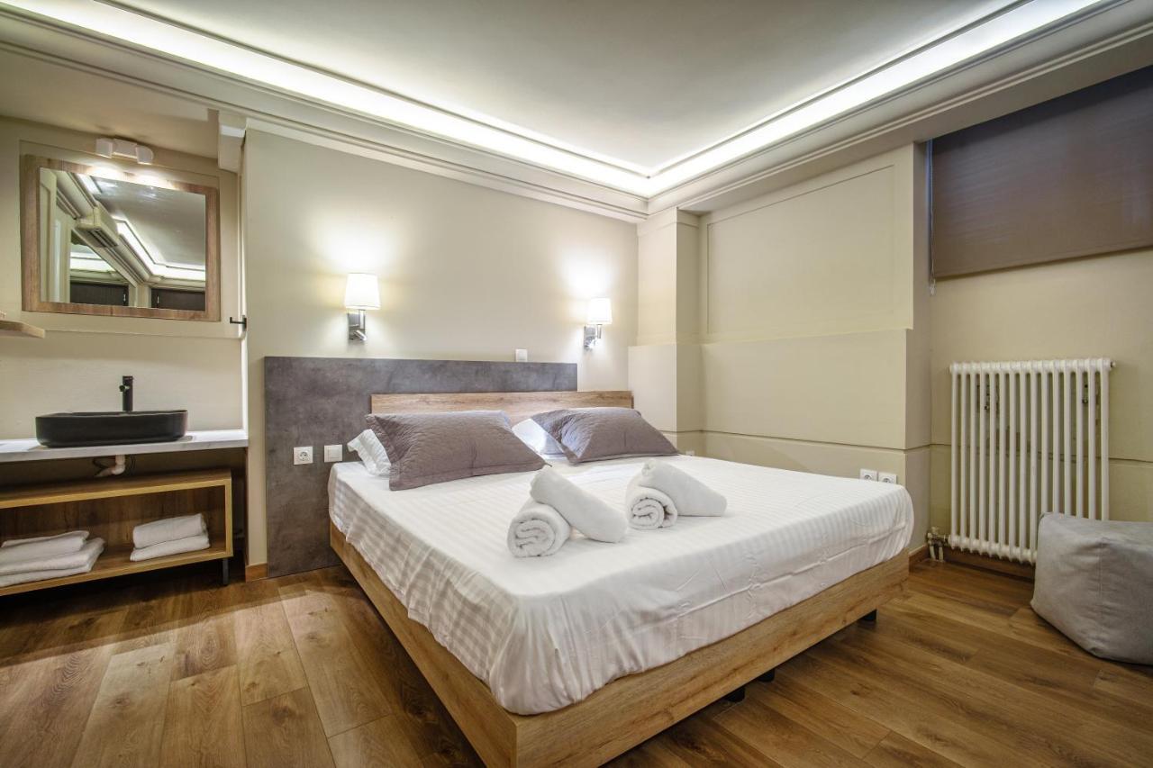 Double Room Semi-basement