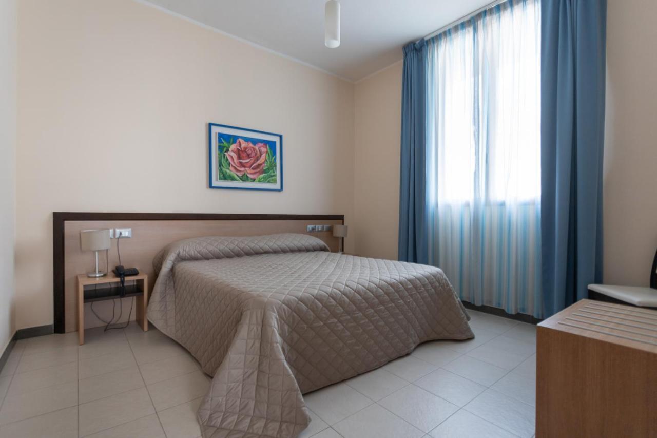 Double Room with Window