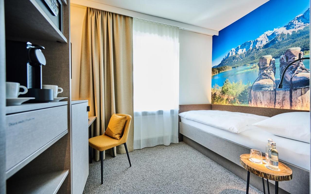 Budget Single Room