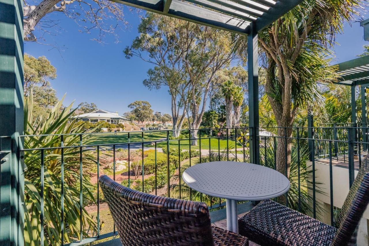 Garden View King Room